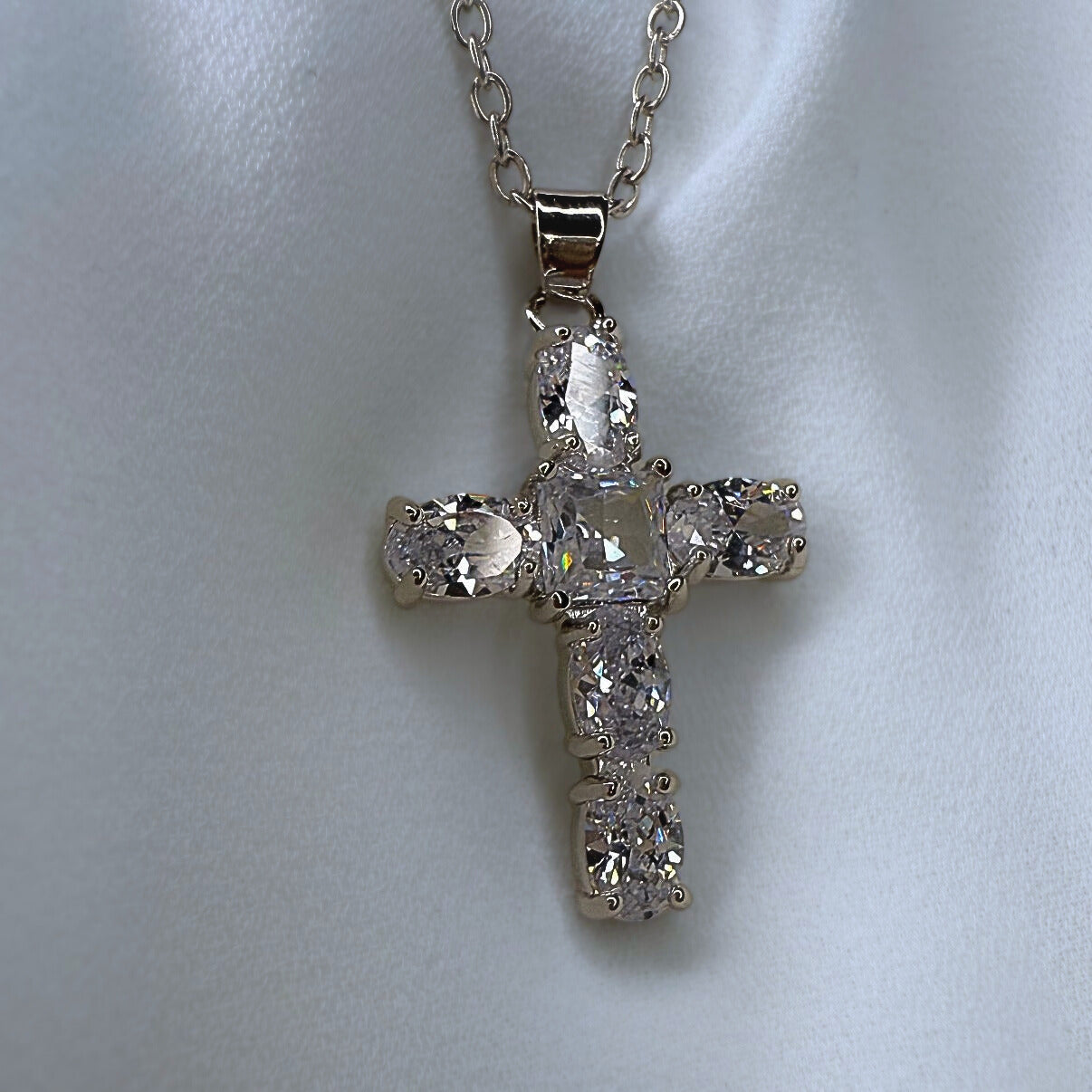 Halskette "Cross"