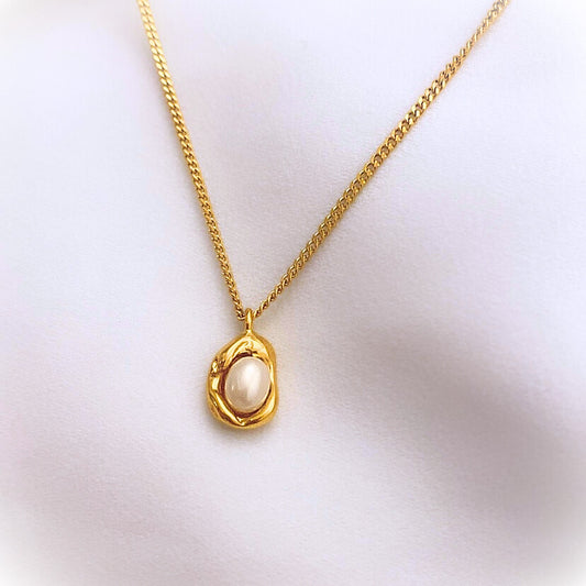 Necklace "Nugget"